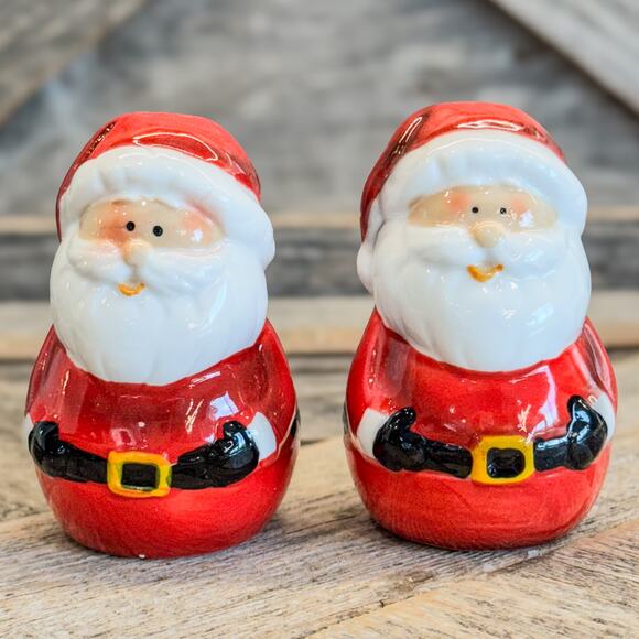 Set of Ceramic Jolly Santa Claus Salt and Pepper Shaker Set, Christmas Kitchen - Picture 1 of 8